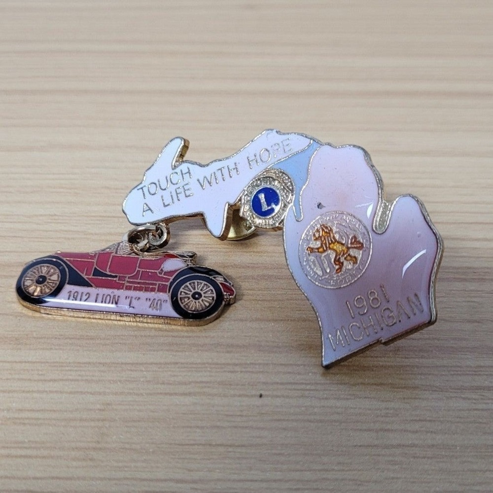 Lions Club Pin Michigan 1981 Touch A Life With Hope Car Lapel Hat Collectible